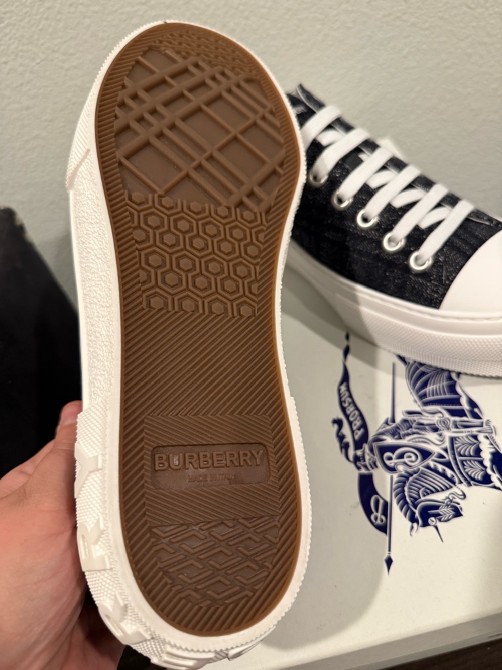 Brand new Burberry denim Canvas Low-Top Sneakers with White Soles size 43 us 10 - Picture 8 of 8